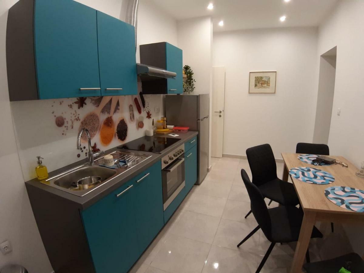 Apartment Kaza In Center, With Terrace, Private Parking, Step To The Sea Opatija Exterior photo